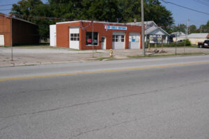 305-w-st-louis-ave-3