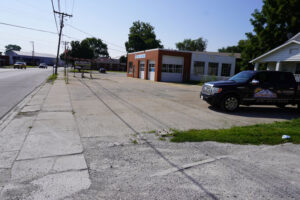 305-w-st-louis-ave-8