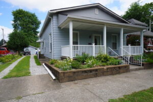 1720-maple-st-2