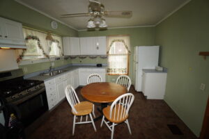 1720-maple-st-9