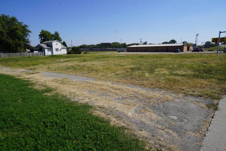 3rd Street & McCambridge Lots, Madison IL