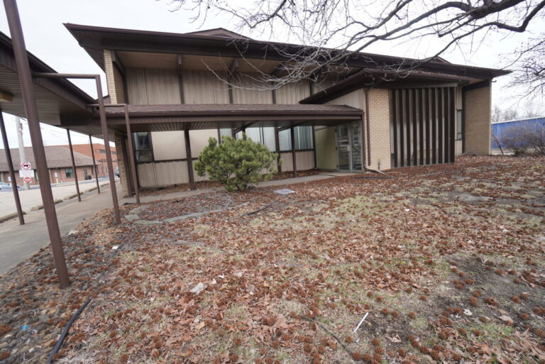 1517 20th St., Granite City, IL