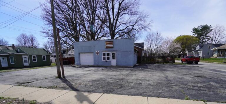 1013 Sherman Street – Belleville