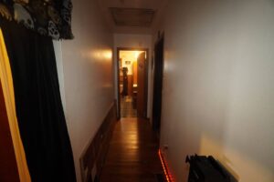 House (9)